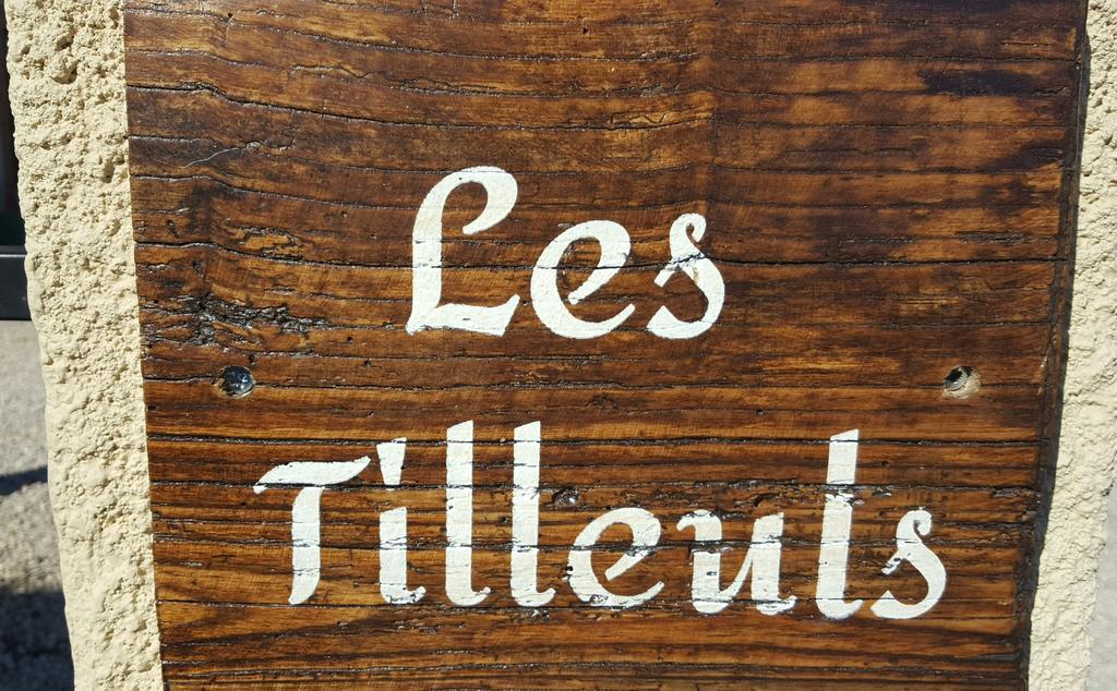 Les Tilleuls Bed & Breakfast Saint-Pe-Delbosc Exterior photo